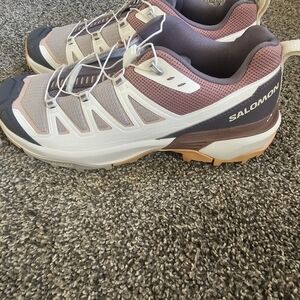 Salomon Women's Trail Shoes - Pink, White & Tan X Iltra 360 Edge Worn Once